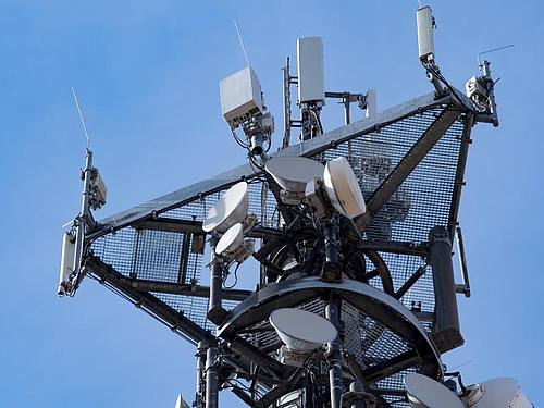 5G Sendemast. Foto: Hendrik Schmidt/zb/dpa