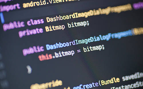 Programmiercode auf einem Bildschirm