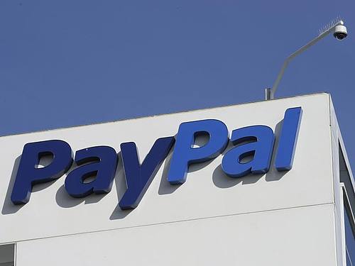 Kommt derzeit durch den Boom beim Online-Shopping in der Corona-Pandemie auf eine Marktkapitalisierung von 320 Milliarden Dollar. Foto: Paul Sakuma/AP/dpa
