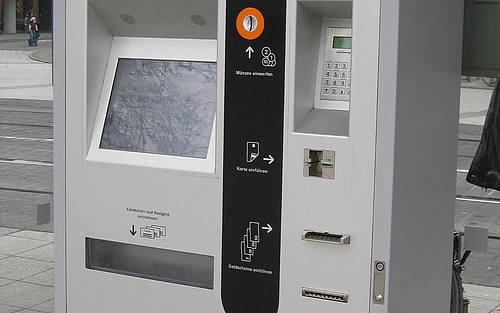 Fahrkartenautomat, Bildquelle: Üstra