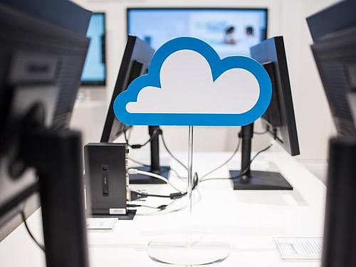 Das Cloud-Netzwerk Gaia-X soll europäischen Firmen den Weg zu digitalen Geschäftsmodellen ebnen (Illustration). Foto: Ole Spata/dpa