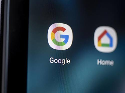 Laut Bundeskartellamt hat Google aufgrund des Zugangs zu wettbewerbsrelevanten Daten einen strategischen Vorteil. Foto: Fabian Sommer/dpa