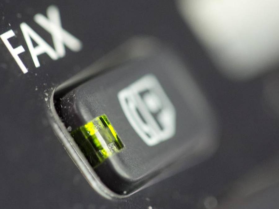Die Faxtaste an einem Multifunktionsgerät