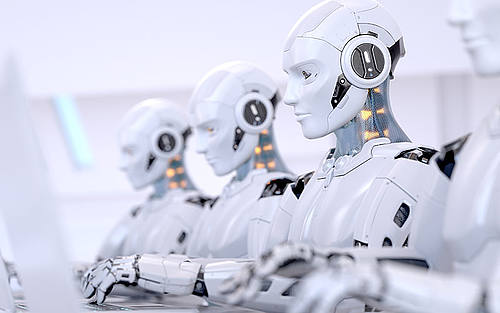 Roboter an Laptops