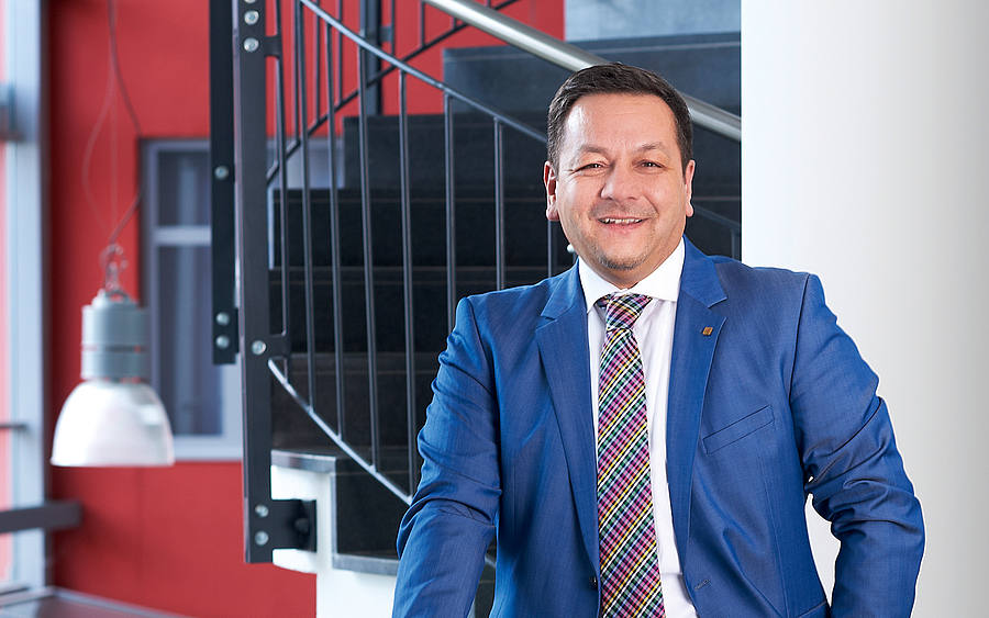 Dietmar Nick von Kyocera