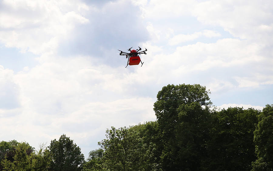 Die Lieferdrohne von Emqopter in Aktion