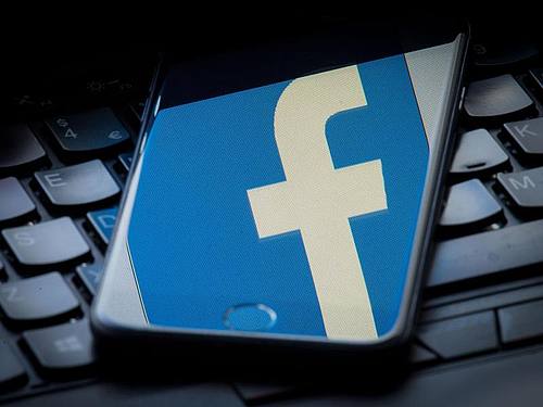 Facebook führt ein Bewertungssystem für die Vertrauenswürdigkeit seiner Nutzer ein. Foto: Dominic Lipinski/PA Wire