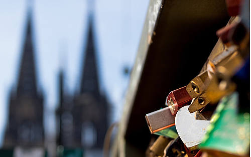 Rheinbrücke mit Kölner Dom