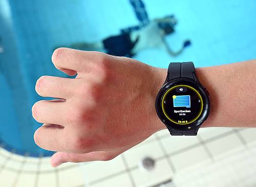 Smartwatch an Handgelenk