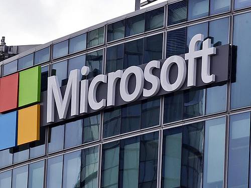 Nach Medienberichten baut Microsoft unter dem Codenamen «Anaheim» derzeit an einem Nachfolger für Windows 10 auf der Basis der Web-Engine Chromium von Google. Foto: Michel Euler/AP