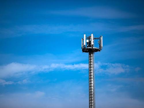 Verfahren zur Genehmigung von Mobilfunkmasten sollen künftig nur noch drei Monate dauern. Foto: Jens Büttner/dpa-Zentralbild/dpa