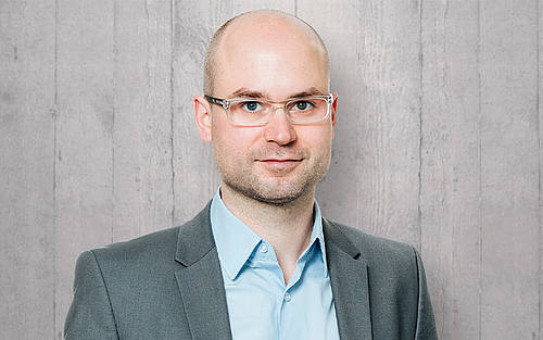 Adaptives Lernen kontra IT-Fachkräftemangel