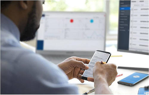Mit Knox Manage Mobilgeräte verwalten