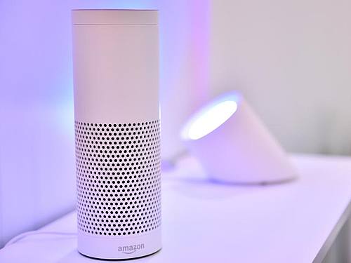Amazon macht Alexa-Technik für fremde Sprachassistenten verfügbar. Foto: Britta Pedersen/dpa-Zentralbild/dpa