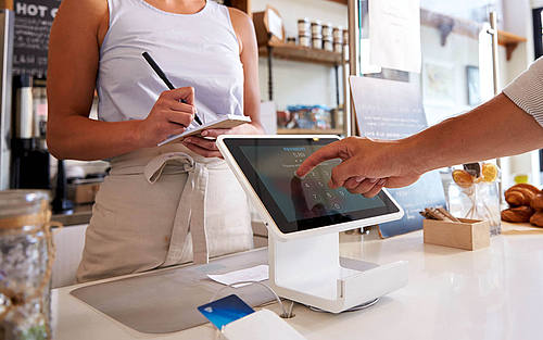 Bezhalvorgang per Tablet im Einzelhandel
