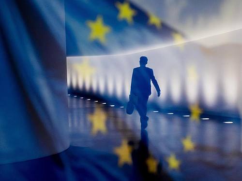 Die EU möchte eine alternative Möglichkeit schaffen, sich im Internet zu identifizieren. Foto: Christoph Soeder/dpa