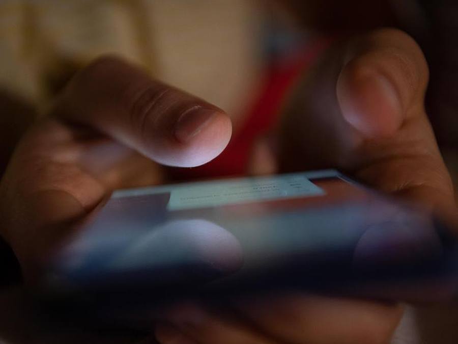 Der Datenverbrauch in deutschen Mobilfunknetzen ist auch dieses Jahr stark gestiegen. Foto: Sebastian Gollnow/dpa
