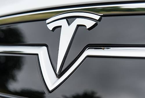 In Teslas zeigen acht Kameras eine 360-Grad-Rundumüberwachung.