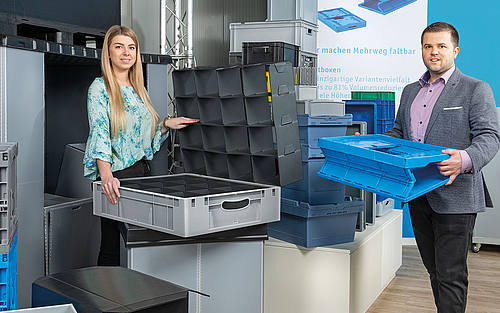 Natalie Priebe und Thomas Heilen im Unternehmen