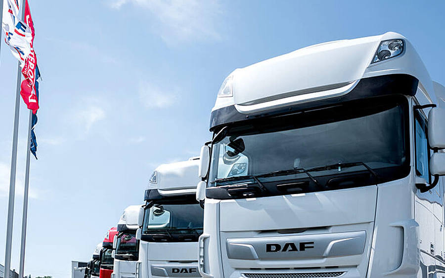 LKWs aus dem Fuhrpark von EBB Truck-Center