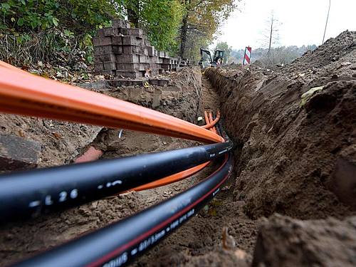 Kabel für den Anschluß von Breitband-Internetverbindungen