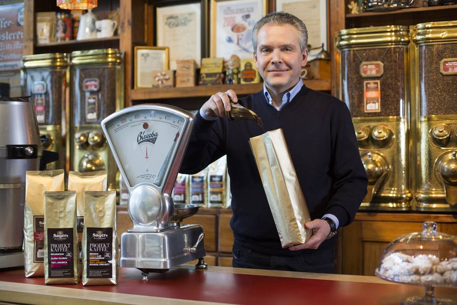 Alexander Sager, Inhaber der Berliner Kaffeerösterei Sagers:
