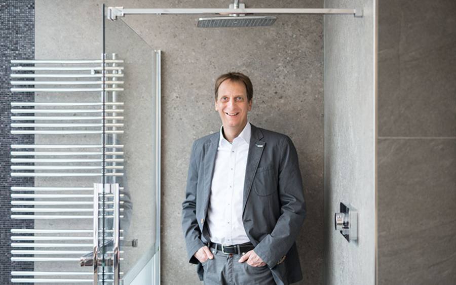 „Wir möchten möglichst viele Prozesse aus der zentralen Software anstoßen. Das klappt nicht immer, aber wir wollen nicht zu viele parallele Produkte bedienen.“ Jörg Weddemann