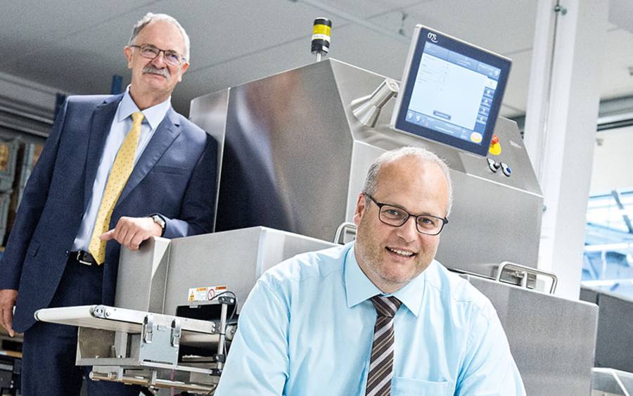 „Die datenbankgestützte CAD-Verwaltung bietet nun automatisierte Mechanismen, die Fehlerquellen drastisch minimieren.“ Frank Serr (r.)
