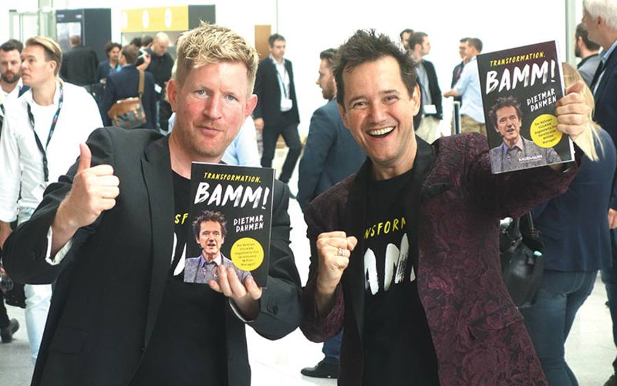 Die beiden Buchautoran Marcus Bond und Dietmar Dahmen 