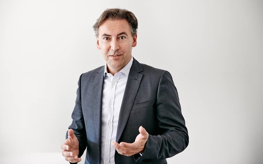 Dr. Ralf Gräßler, Veda