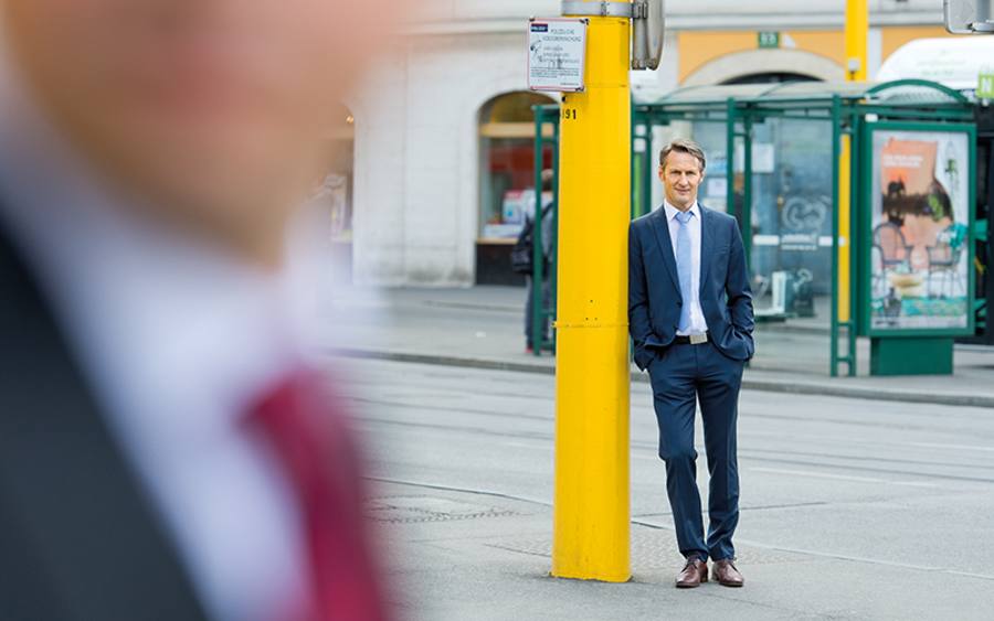Anstelle der Implementierung einer komplett neuen Software entschieden sich die Verantwortlichen der AVUS Group für eine Modernisierung ihrer über Jahre eigen- und weiterentwickelten Lösung. 