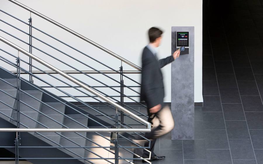 Datenerfassung mit Intus-Terminal 5600 von PCS