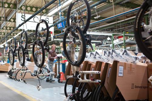 Derby Cycle liefert eine halbe Million Fahrräder jährlich an über 5.000 Fachhändler in mehr als 60 Ländern aus.