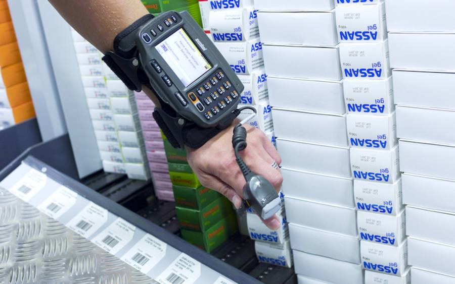 Auch im Lager nutzt Galenica modernste Technik.