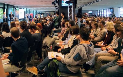 Stargast war der Google-Mitarbeiter John Mueller aus Zürich, an dessen Lippen die SEO-Jünger hingen und sich wertvolle Tipps erhofften.