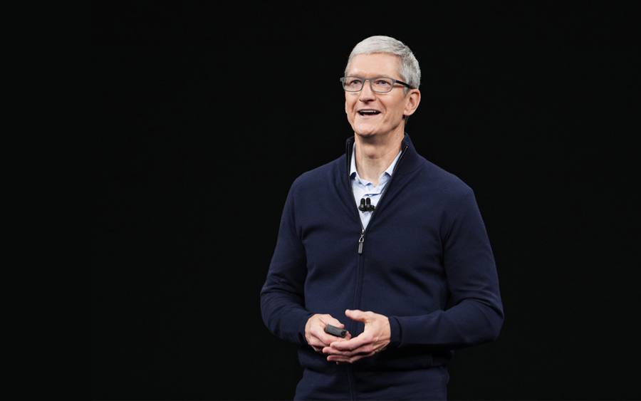 Apple-Chef Tim Cook präsentiert das neue iPhone X. (Bildquelle: Apple)