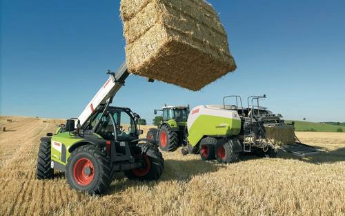 Landwirtschaftliche Maschinen von Claas im Einsatz