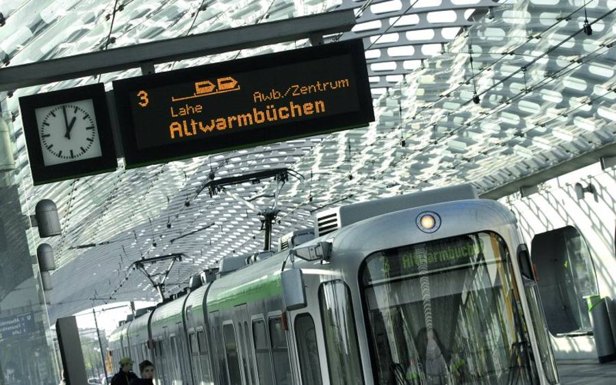 Zugzielanzeiger, Bildquelle: Üstra