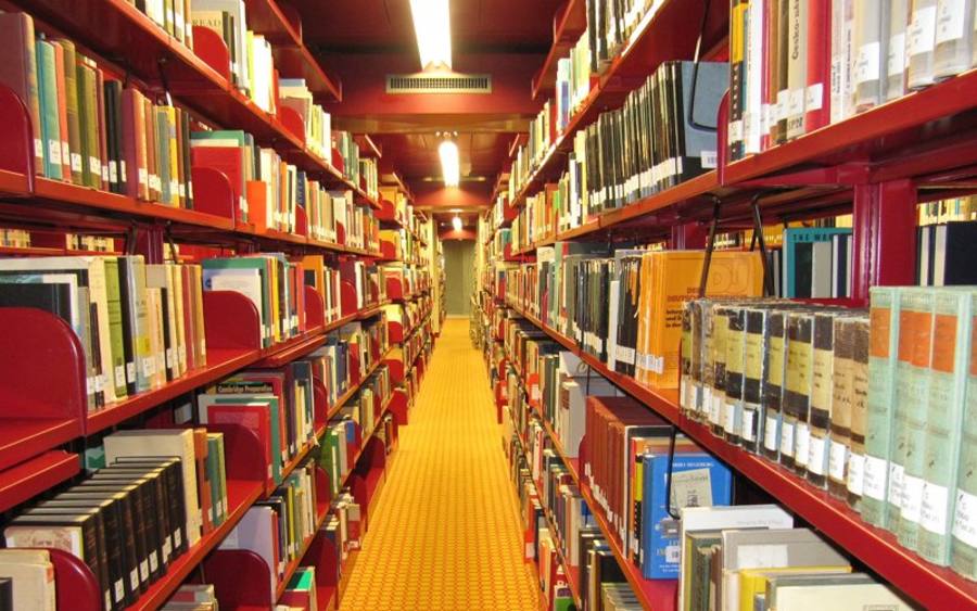 Bibliothek, Bildquelle: olga meier-sander/pixelio.de