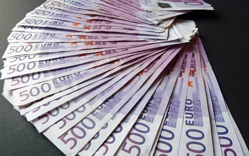 Cash, Bildquelle: Andrea Damm/pixelio.de