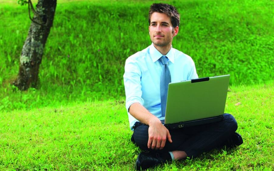 Arbeiten im Grünen, Bildquelle: Thinkstock/iStock