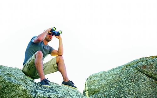 Fernglas, Bildquelle: iStockphoto.com/Globalstock