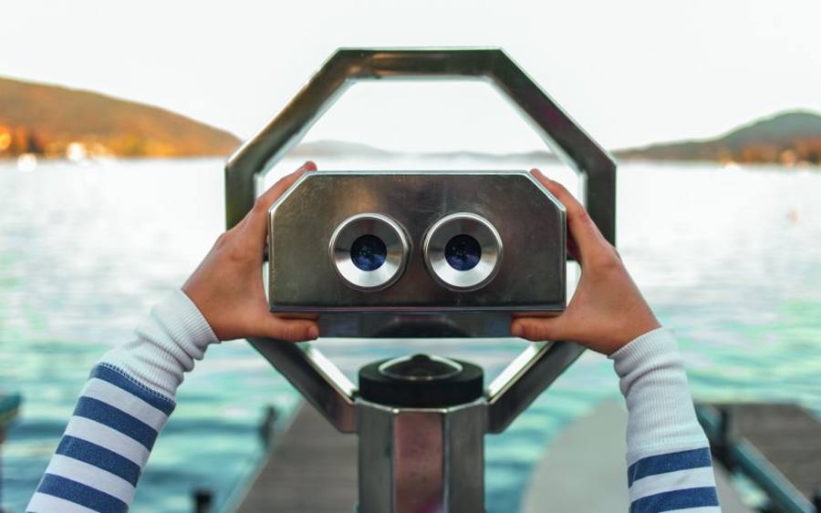 Fernglas, Bildquelle: Thinkstock/iStock