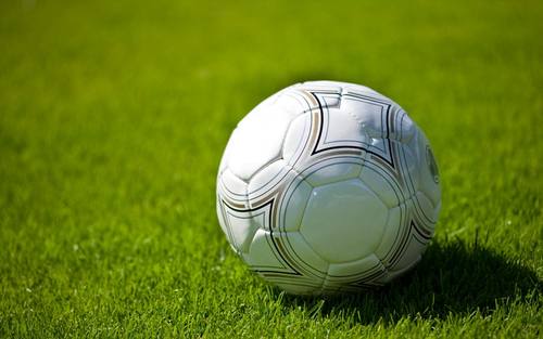 Fußball, Bildquelle: © Rainer Sturm/pixelio.de