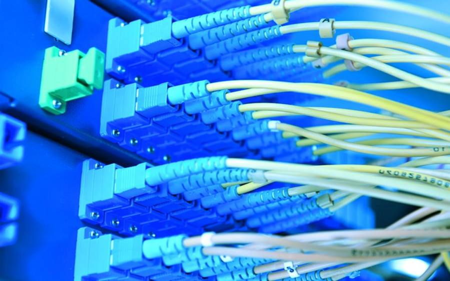 Kabel, Bildquelle: iStockphoto.com/kynny