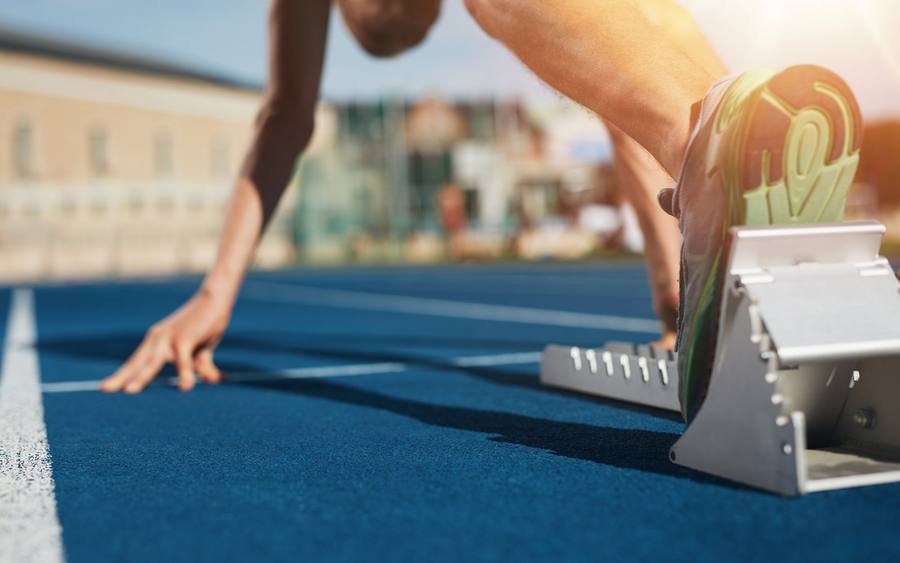 Läufer im Startblock