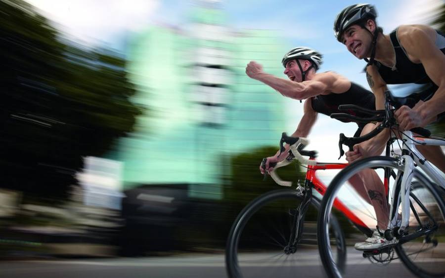 Radfahrer, Bildquelle: iStockphoto.com/ElChoclo