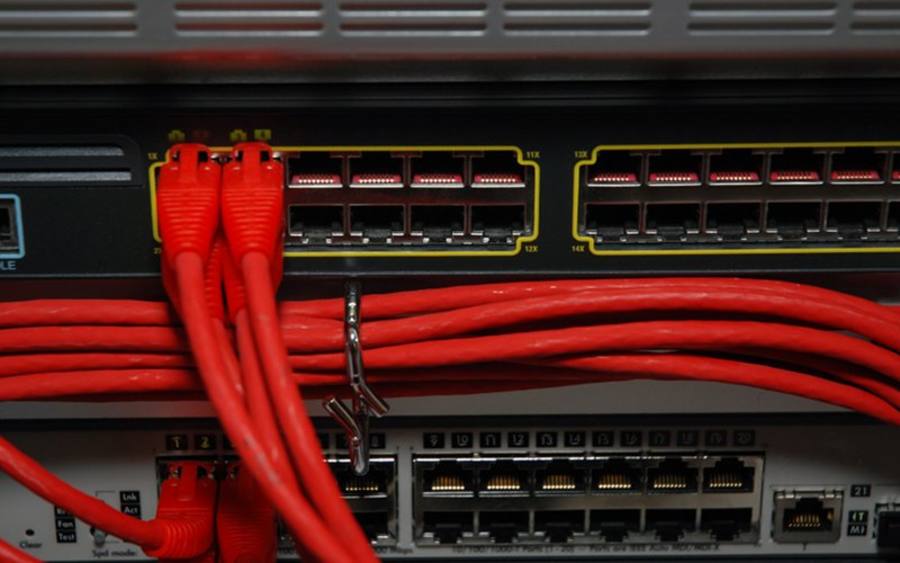 Server, Bildquelle: Paul-Georg Meister/pixelio.de