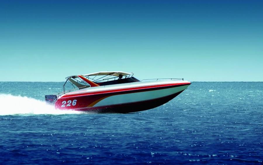 Speedboot, Bildquelle: iStockphoto.com/kirza