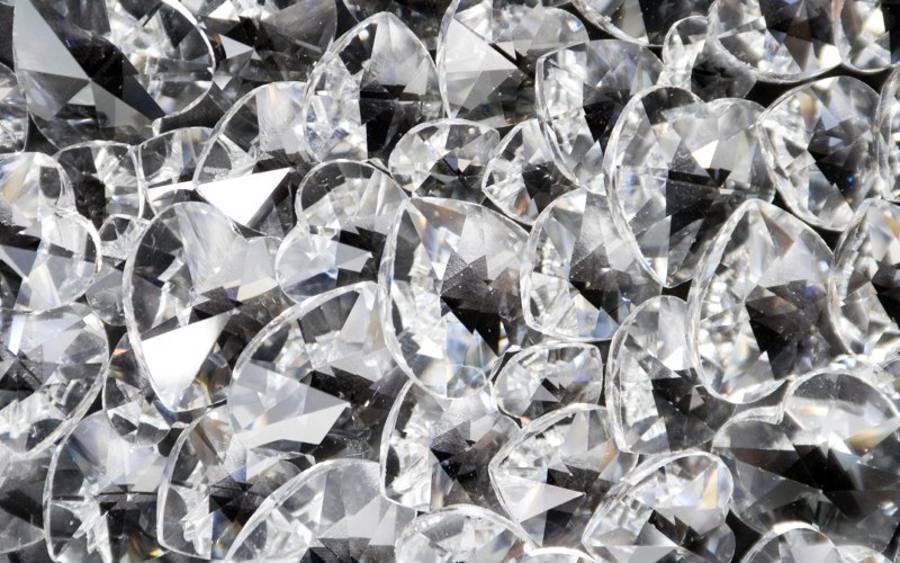 Kristallsteine, Bildquelle: Thinkstock/iStock